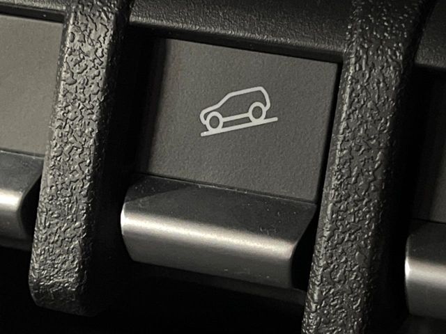 SUZUKI JIMNY NOMADE 2025