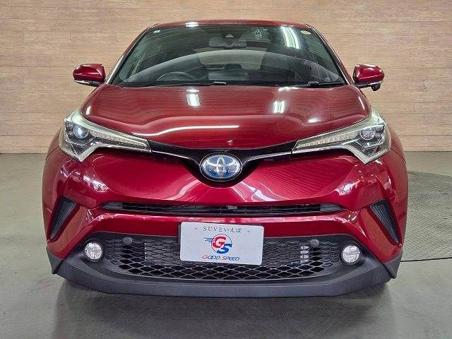 TOYOTA C-HR 2016