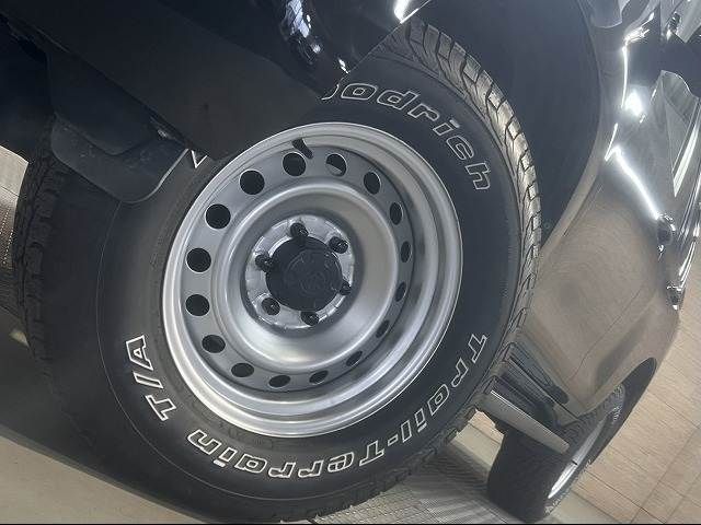 TOYOTA LANDCRUISER PRADO 2022