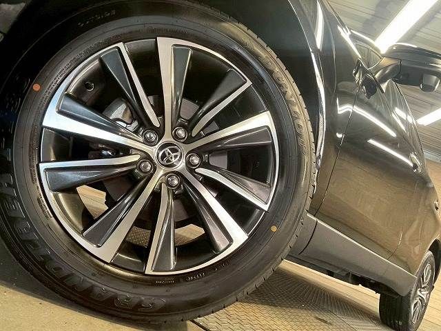 TOYOTA HARRIER 2WD 2024