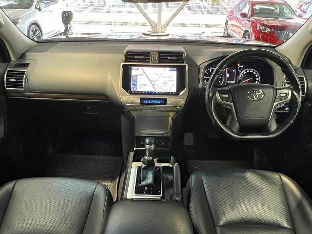 TOYOTA LANDCRUISER PRADO 2023