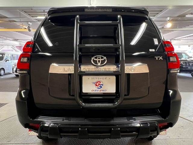 TOYOTA LANDCRUISER PRADO 2023