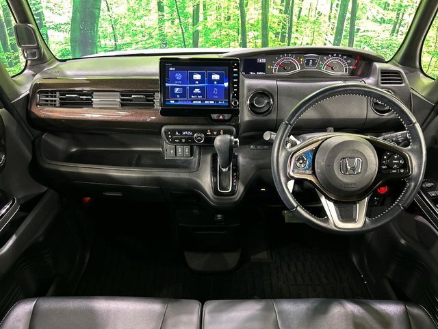 HONDA N BOX CUSTOM 2018