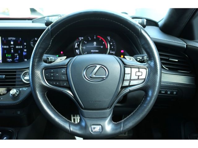 TOYOTA LEXUS LS500 4WD 2018
