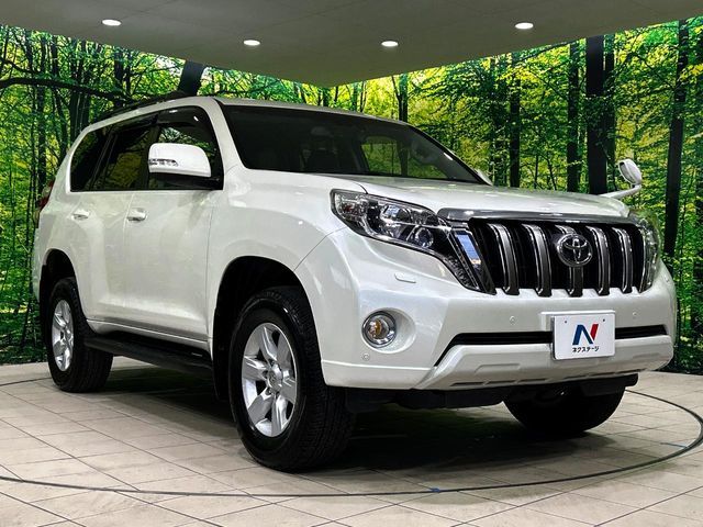 TOYOTA LANDCRUISER PRADO 2017