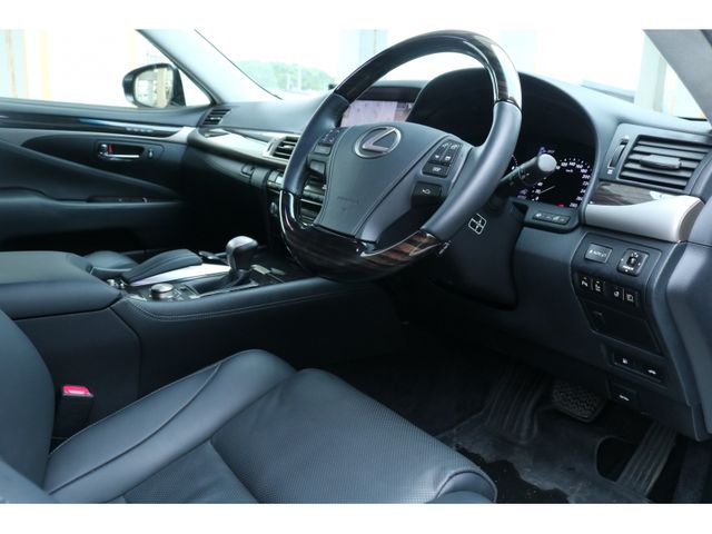 TOYOTA LEXUS LS460 2014