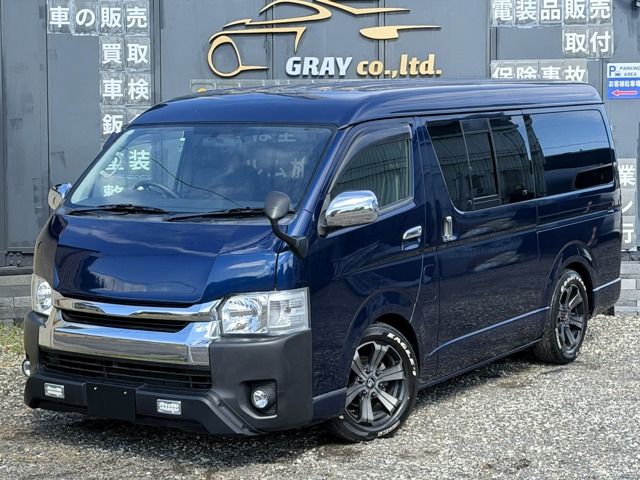 TOYOTA HIACE van 4WD 2009
