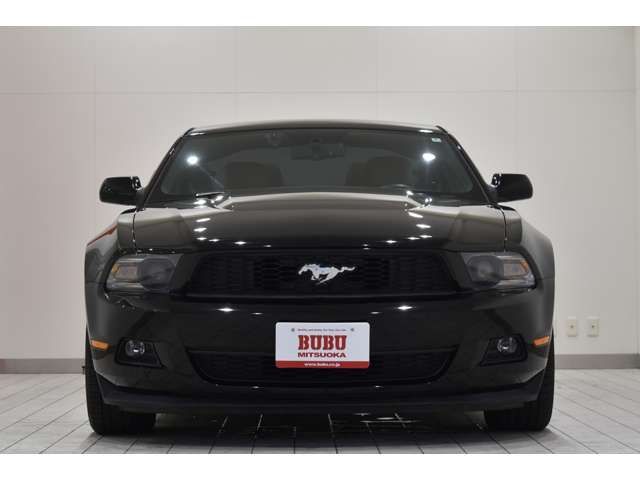 FORD FORD MUSTANG 2012