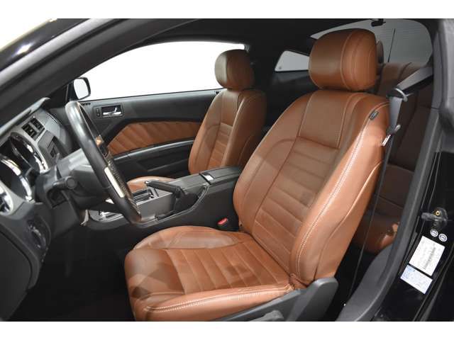 FORD FORD MUSTANG 2012