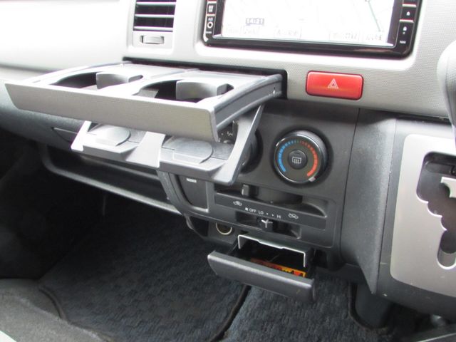 TOYOTA HIACE van 2WD 2010