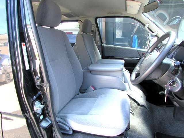 TOYOTA HIACE van 4WD 2008