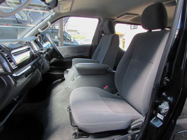 TOYOTA HIACE van 4WD 2008