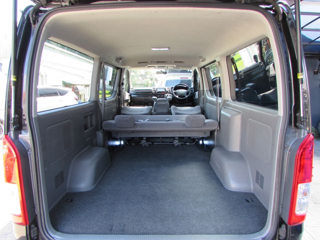 TOYOTA HIACE van 4WD 2008