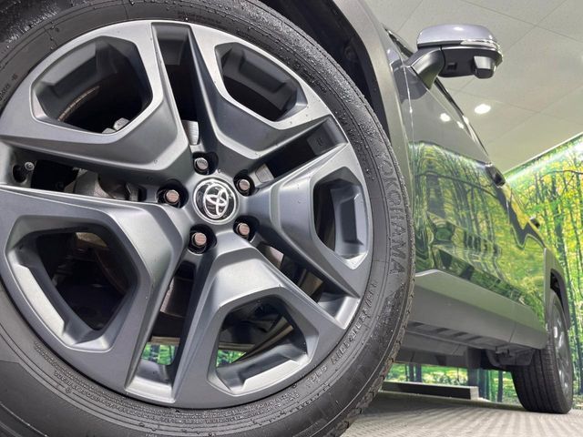 TOYOTA RAV4 4WD 2022