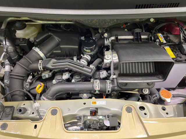 DAIHATSU TANTO FAN CROSS 2025