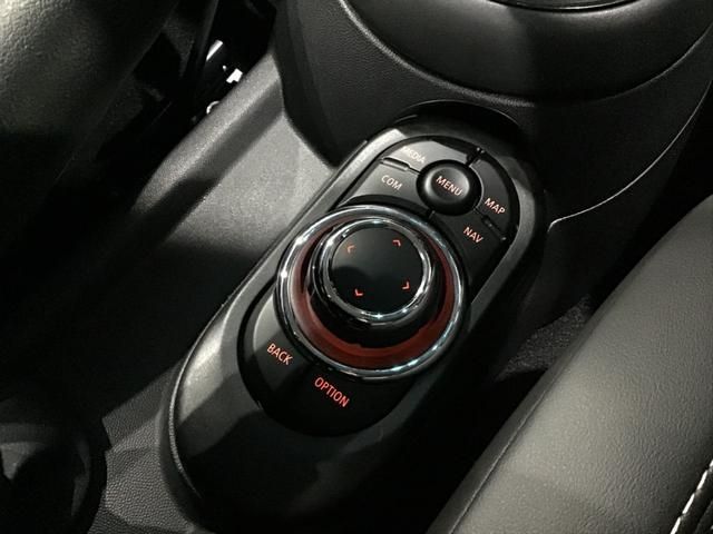 BMW MINI COOPER 2022