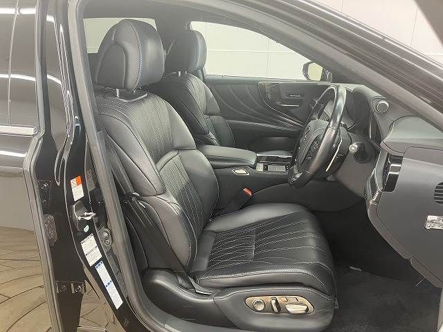 TOYOTA LEXUS LS500h 4WD 2018