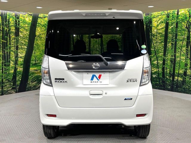 NISSAN DAYZ ROOX 2015