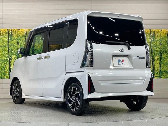 DAIHATSU TANTO CUSTOM 2023