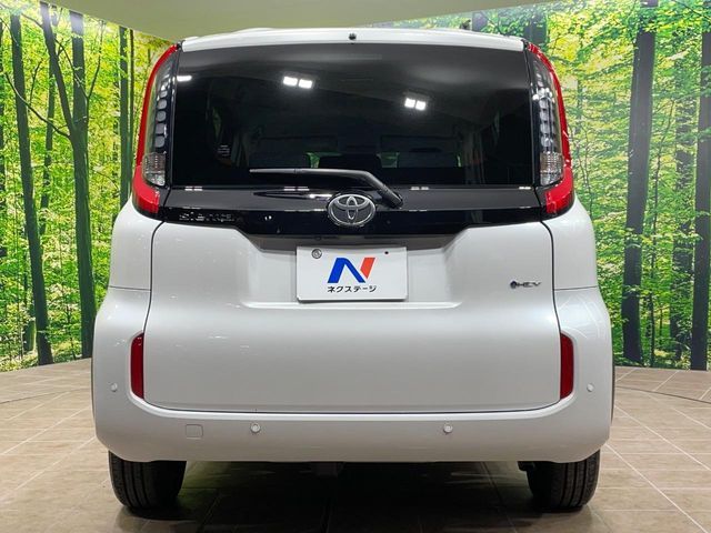 TOYOTA SIENTA HYBRID 2025