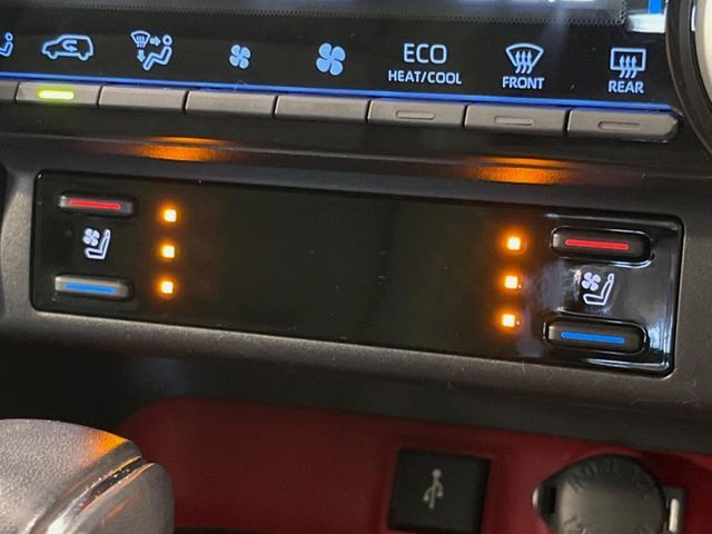 TOYOTA RAV4 4WD 2022