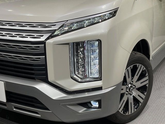 MITSUBISHI DELICA D:5 4WD 2020