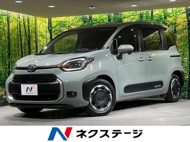 TOYOTA SIENTA HYBRID 2022