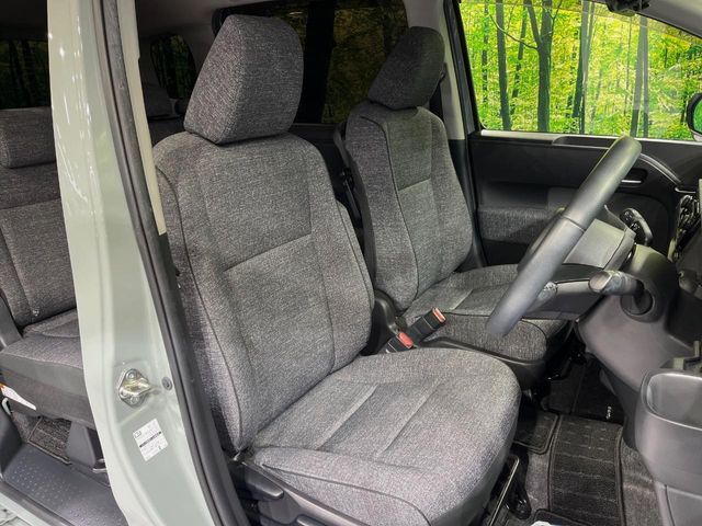 TOYOTA SIENTA HYBRID 2022