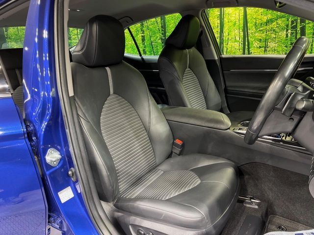 TOYOTA CAMRY HYBRID 2019