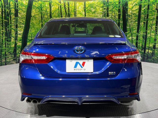 TOYOTA CAMRY HYBRID 2019