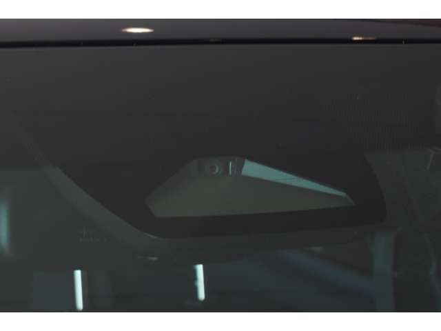 TOYOTA YARIS CROSS HYBRID 2025