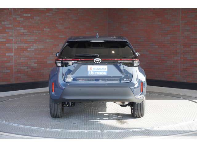 TOYOTA YARIS CROSS HYBRID 2025