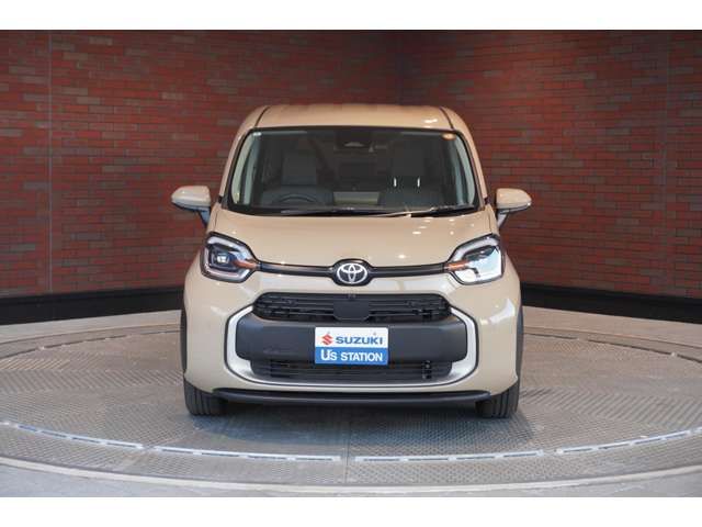 TOYOTA SIENTA HYBRID 2025