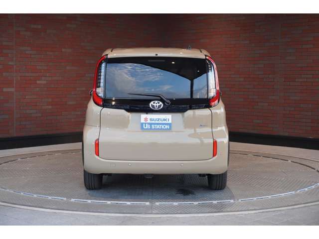 TOYOTA SIENTA HYBRID 2025