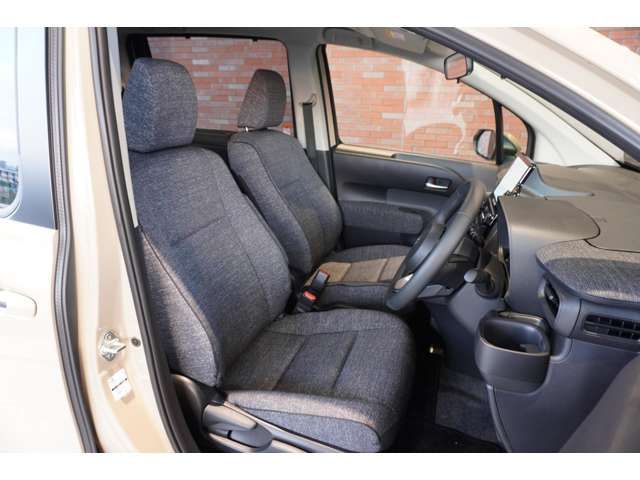 TOYOTA SIENTA HYBRID 2025