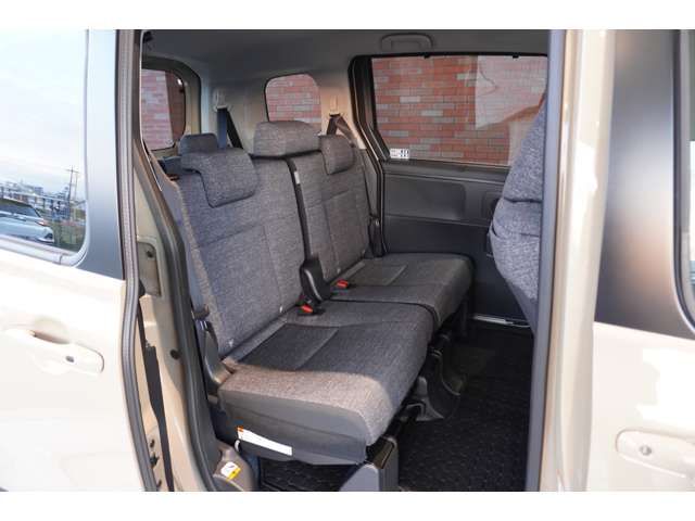 TOYOTA SIENTA HYBRID 2025