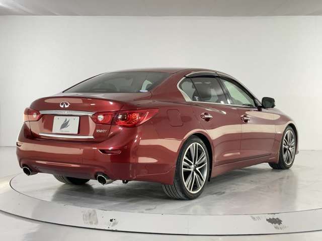 NISSAN SKYLINE HYBRID 2016