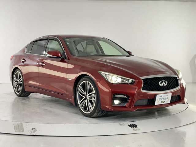 NISSAN SKYLINE HYBRID 2016