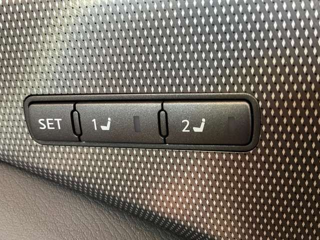 NISSAN SKYLINE HYBRID 2016