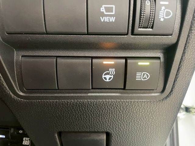 TOYOTA YARIS CROSS HYBRID 2025