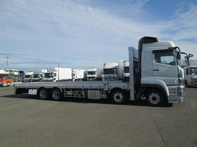 MITSUBISHI FUSOU SUPER GREAT 2025