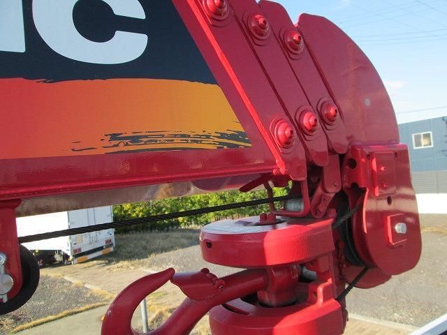 MITSUBISHI FUSOU FIGHTER 2023