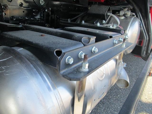 MITSUBISHI FUSOU FIGHTER 2023