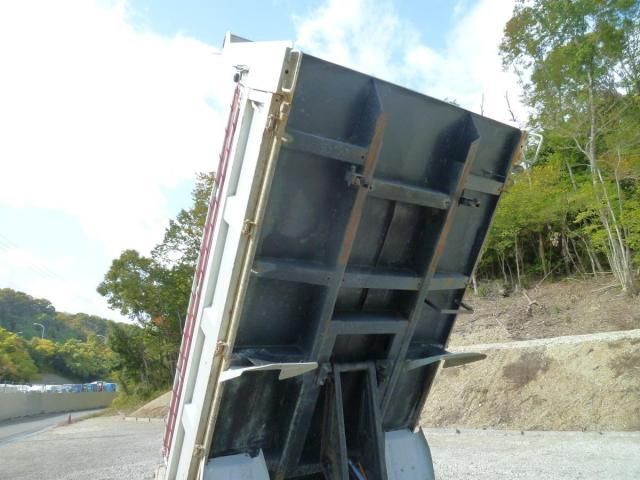 MITSUBISHI CANTER 2020