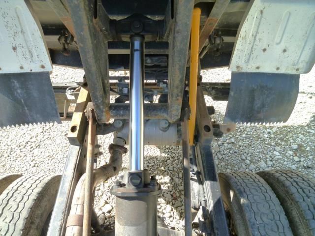 MITSUBISHI CANTER 2020