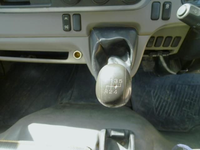 MITSUBISHI CANTER 2020