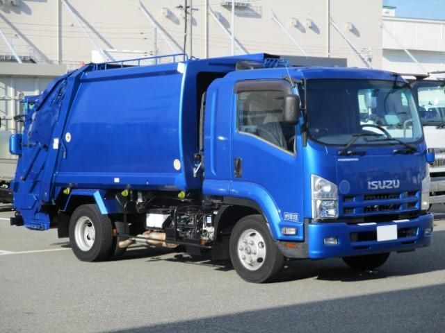 ISUZU FORWARD 2013
