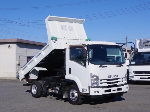 ISUZU FORWARD 2016