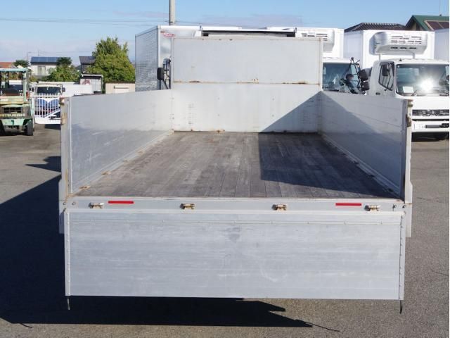 MITSUBISHI FUSOU FIGHTER 2019