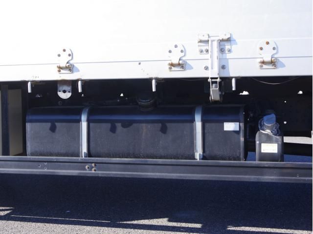 MITSUBISHI FUSOU FIGHTER 2019